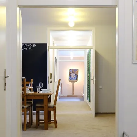 Vida Prostorny 220 M2 3br S Krbem A Zahradou, Idealni Pro Rodiny Apartment Prague