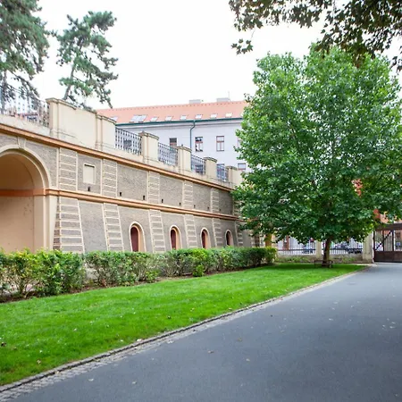 Blueground 10 Renovated Furnished Prg-17 Apartment Prague