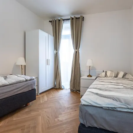 Apartment Seifertova *