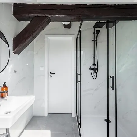 Wonderful Romantic Old Town Apartment Prague