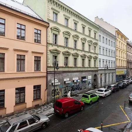 Modern Loft Getaway * Prague
