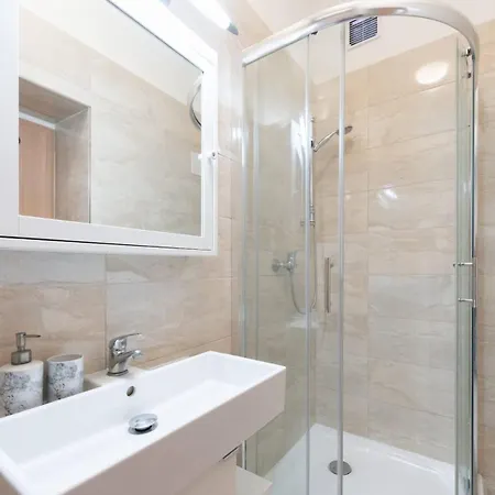Beautiful Cozy Gem Near Old Town Apartment Prague