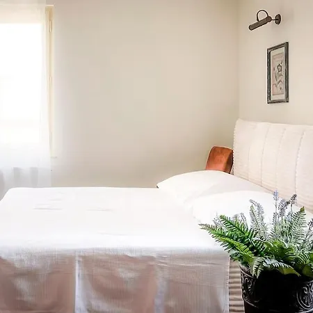 Apartment Exclusive Diamond At Mala Strana