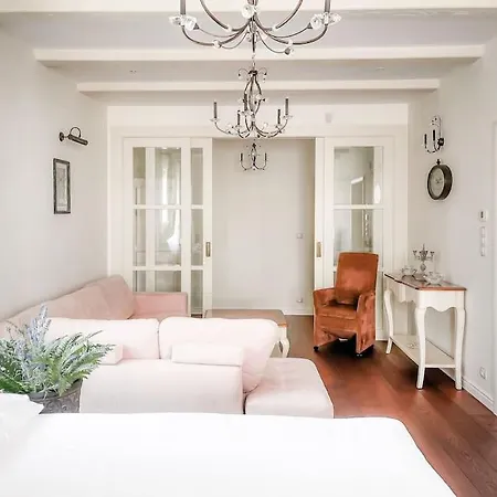 Apartment Exclusive Diamond At Mala Strana