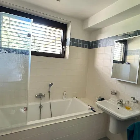 Homestay Guest House *
