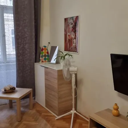 Krakovska 20 Praga