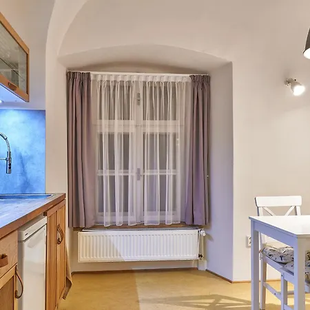 U 3 Pstrosu Hotel Praha