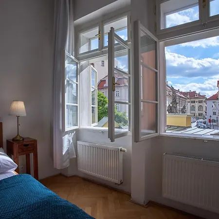 Charles Bridge Lejlighedshotel Prag