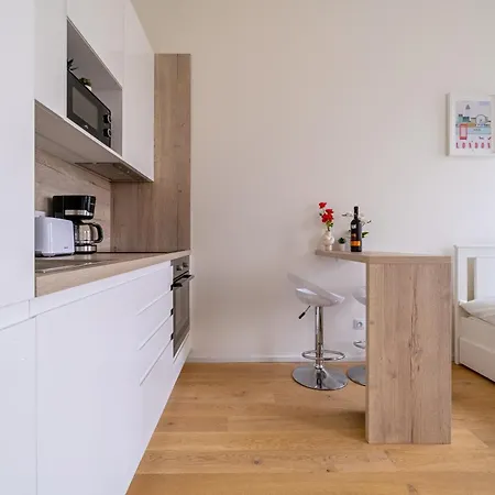 Apartment Silksuite By Rentez Prague