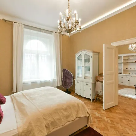 Amethyst * Prague