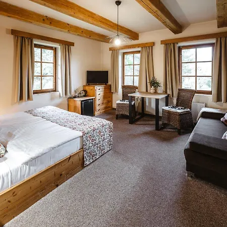 Frydl Hotel 3*