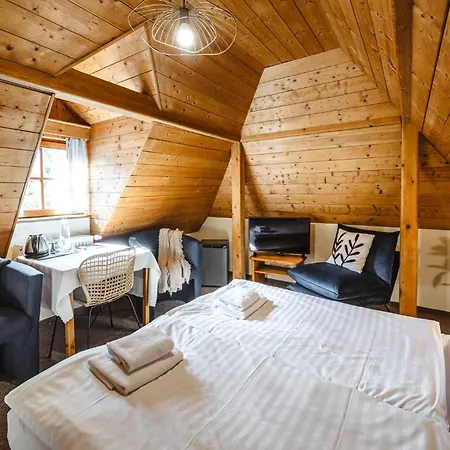 Frydl Hotel 3*