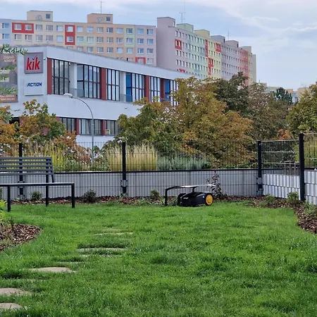 Apartment Beta - Garage, Air Condition, Garden, At Metro *