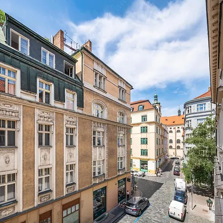 Aparthotel Golden Angel By Adrez Prague