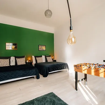 Cinema Billiard & Foosball - Centre Apartment Prague