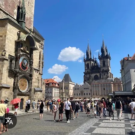 Star 2 * Prague