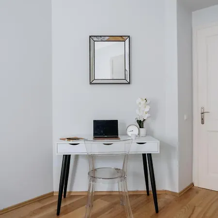 Days - 1bdr - Fireplace - Ac Apartment *