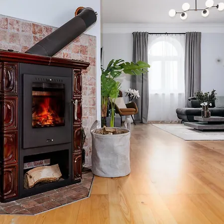 Days - 1bdr - Fireplace - Ac Apartment *