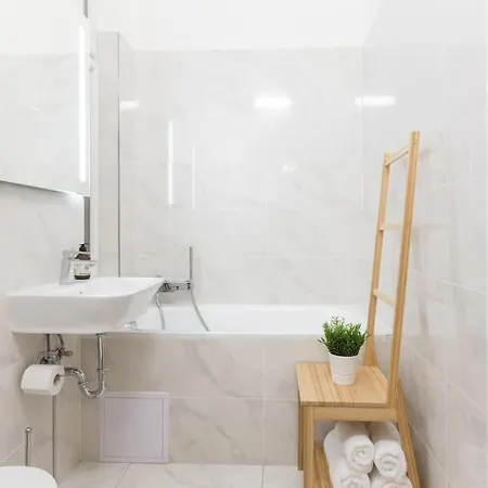 Days - 3bdr - Small Balcony - 2 Bathrooms - 90 Sqm Apartment