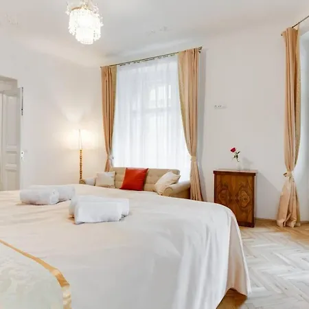 Apartment Days - 3bdr - Small Balcony - 2 Bathrooms - 90 Sqm *