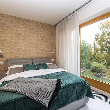 Wishlist Residences - Karlin Free Parking شقة براغ