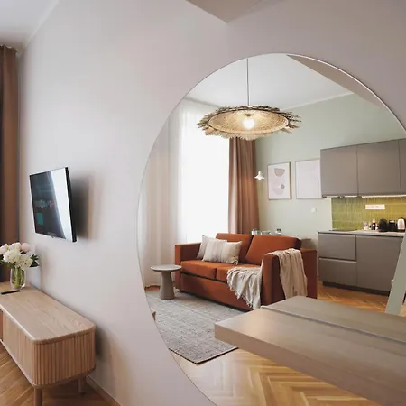 Luxemi I Center Premium Apartment Prague
