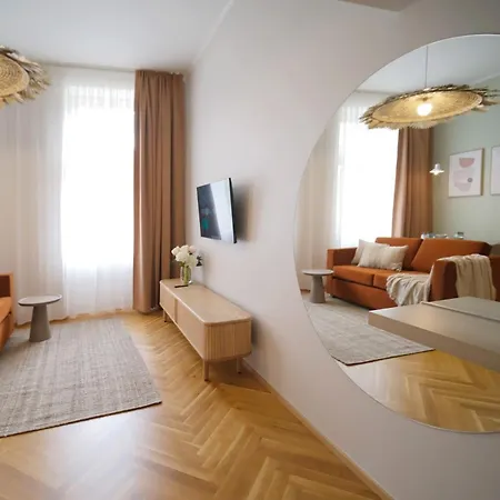 Apartment Luxemi I Center Premium *