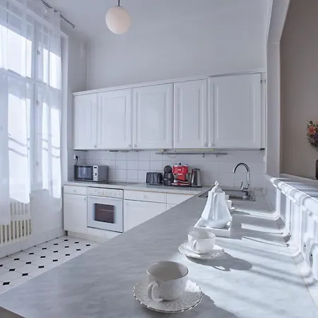 Aparthotel Charles Bridge Premium Residence 4*
