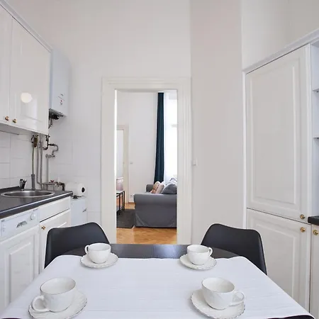 Charles Bridge Premium Residence 4* Prague