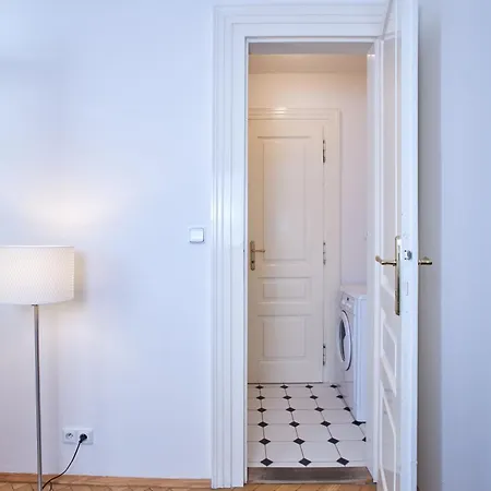 Aparthotel Charles Bridge Premium Residence Prague