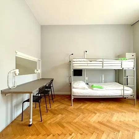 Globe Adults Only Hostel