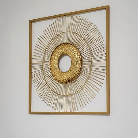 Golden Lion Apartment