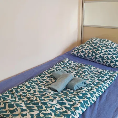 Homestay Modern In 6 *