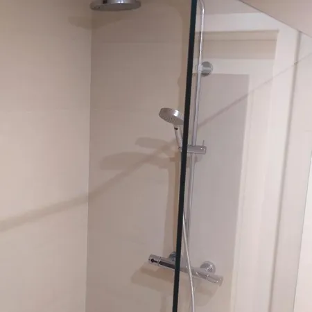 Modern In 6 Homestay *