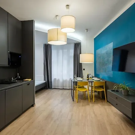 Lighthouse Apartment *