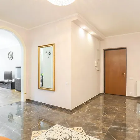 Academia Apartment
