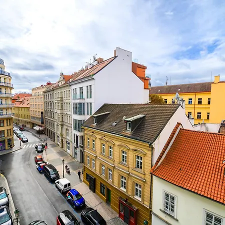 Benedikt Center Hostal Praga
