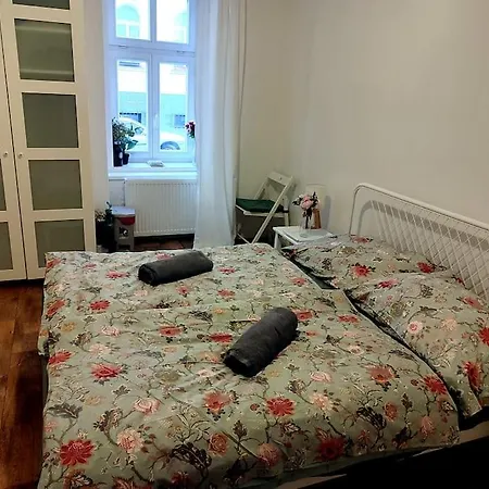 Apartment One Bedroom In Zizkov Prague