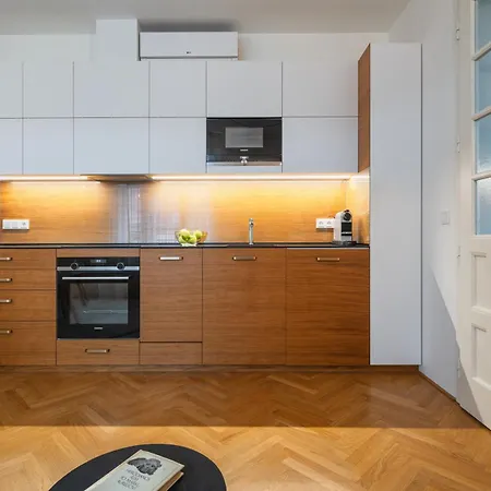 Apartment Days - Luxury In Hip Area - 