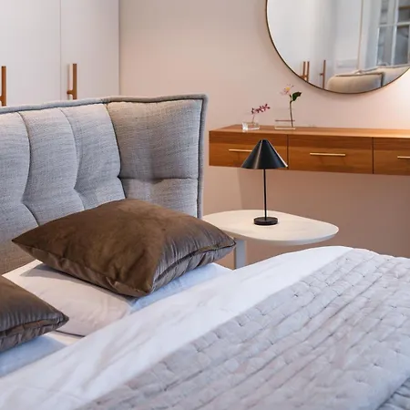 Apartment Days - Luxury In Hip Area - 
