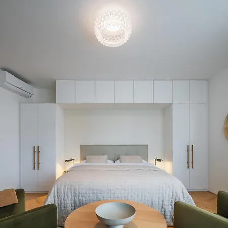 Apartment Days - Luxury In Hip Area - 