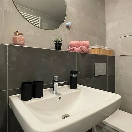 Amazonkaa Apartment Prague