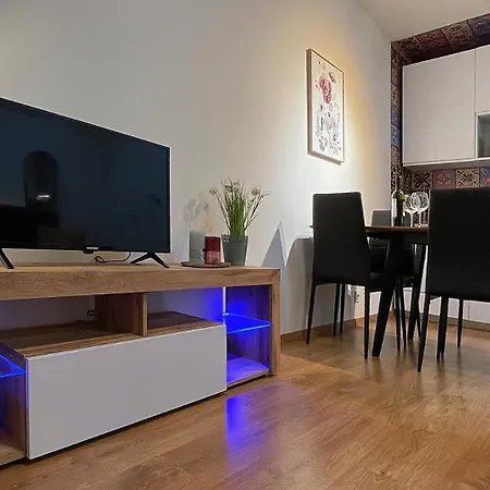 Amazonkaa Apartment *