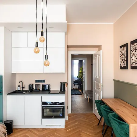 Accordion Boutique & Premium 4* Prag
