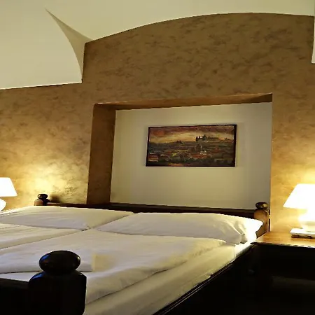 U Krize Hotel Prague