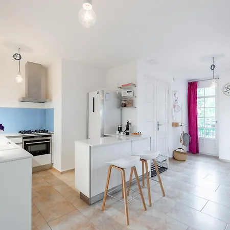 Apartment *sunny And Stylish* With Balcony Near Tv Tower