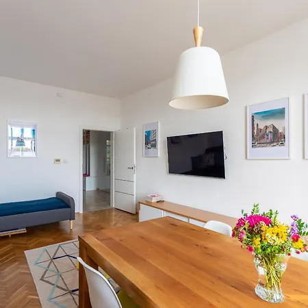 Apartment *sunny And Stylish* With Balcony Near Tv Tower