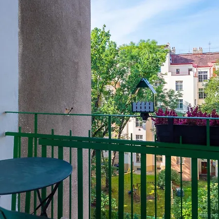 Apartment *sunny And Stylish* With Balcony Near Tv Tower