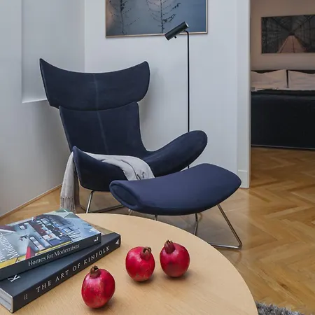 Days - Luxury In Hip Area - 