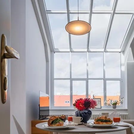 Apartment Days - Luxury In Hip Area - 